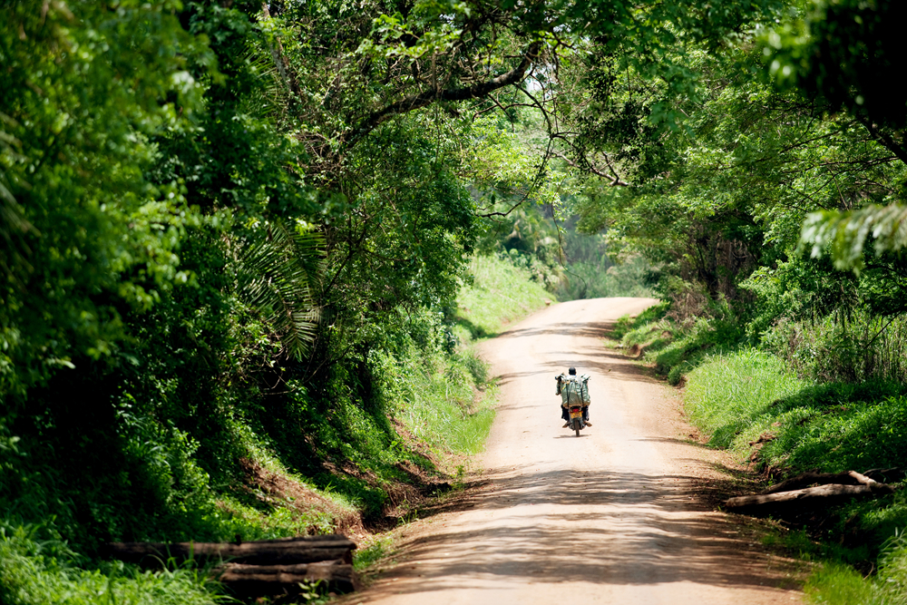 UGANDA_ROAD11